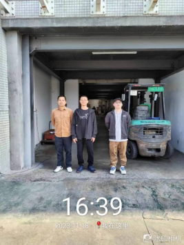 1703570700248508.jpg 1703570744373.jpg